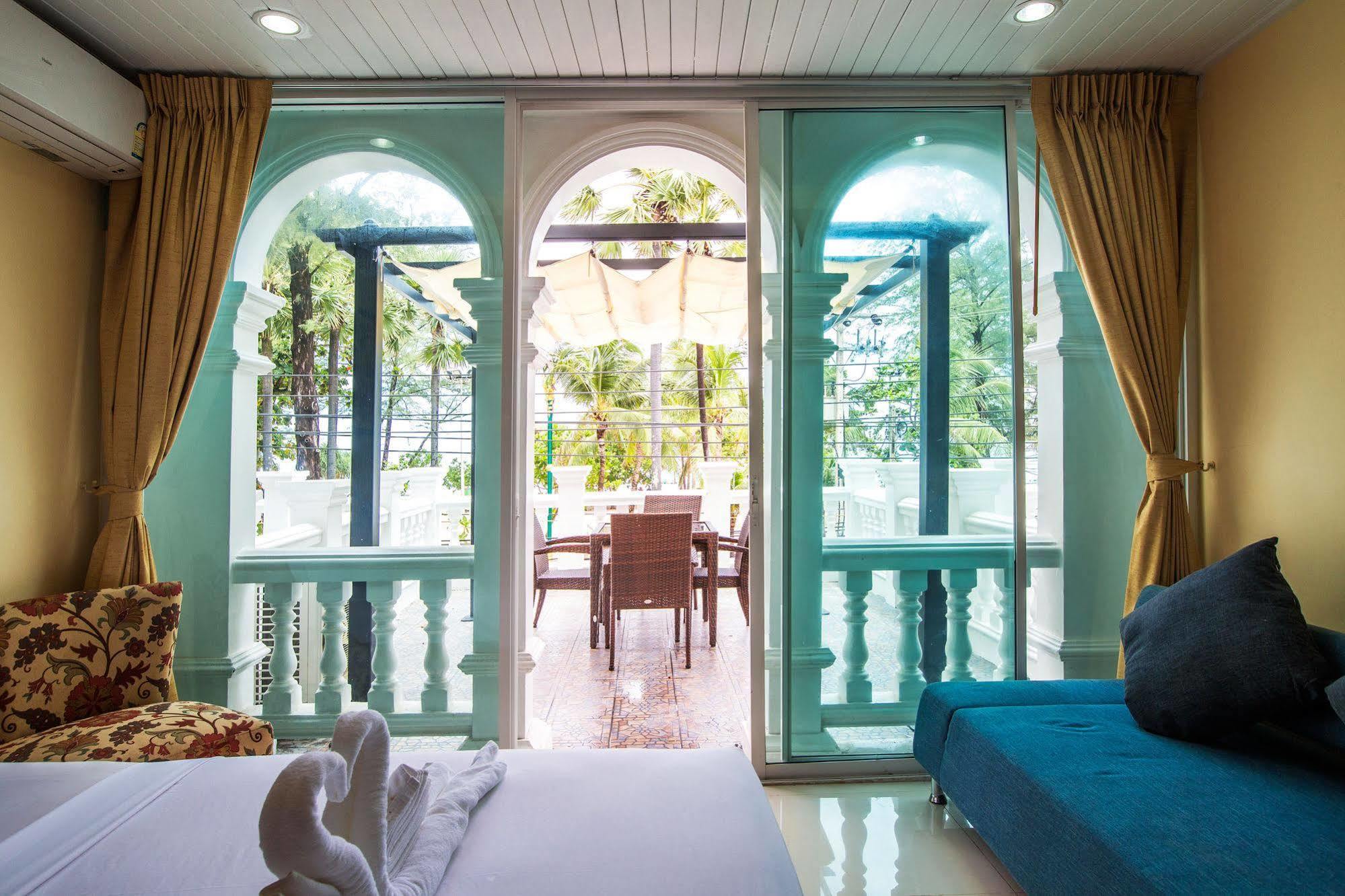 Patong Marina Hotel By Lofty Экстерьер фото