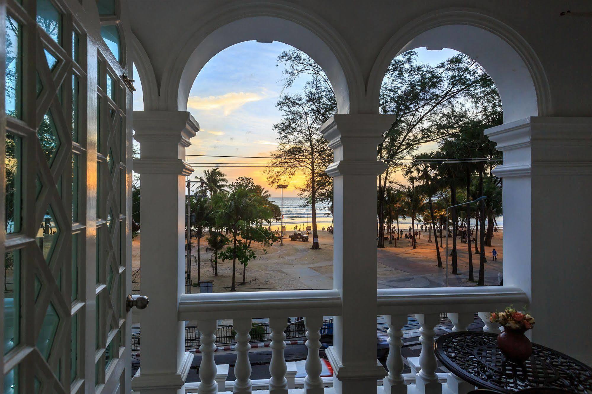 Patong Marina Hotel By Lofty Экстерьер фото