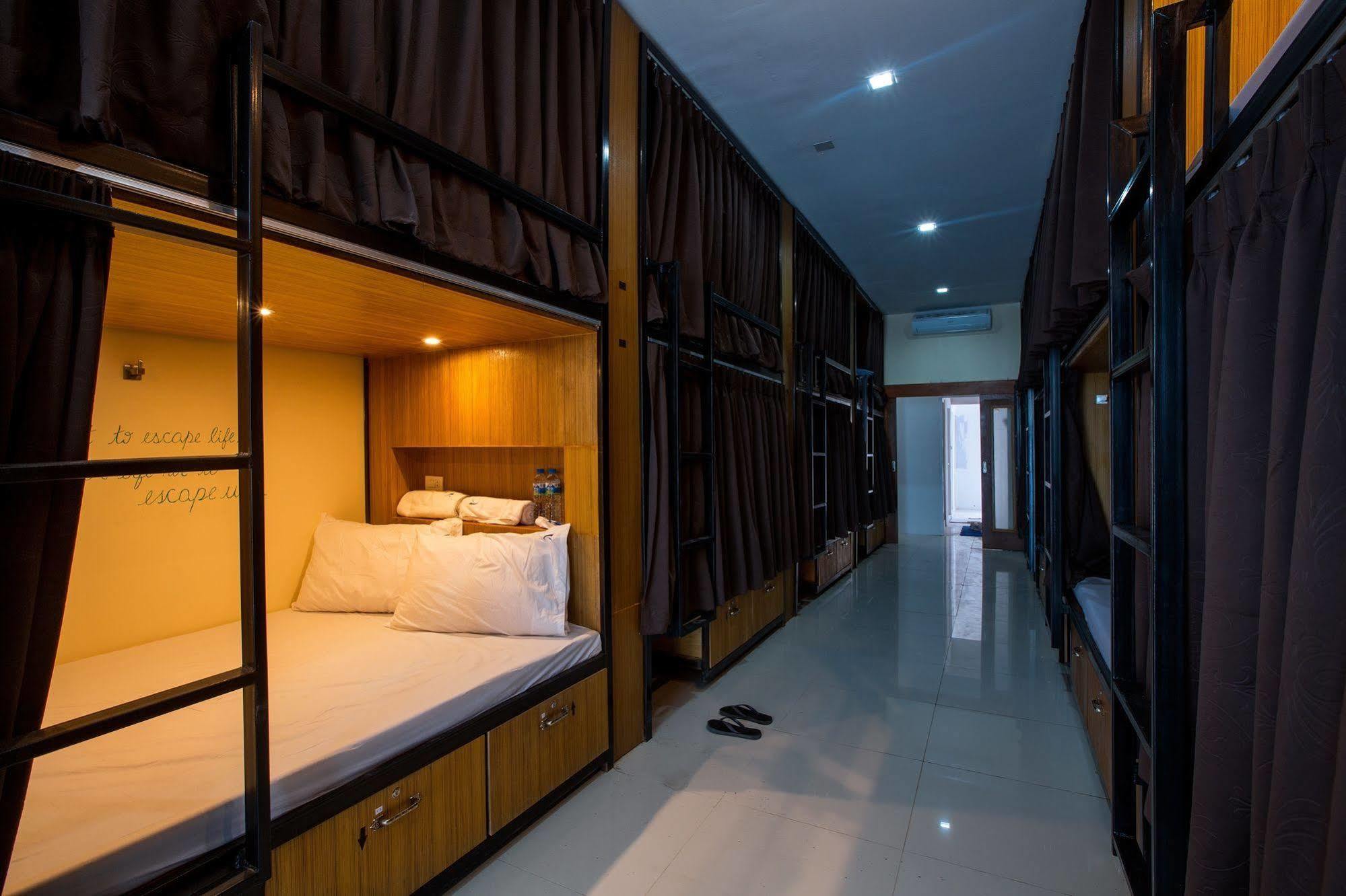 Patong Marina Hotel By Lofty Экстерьер фото