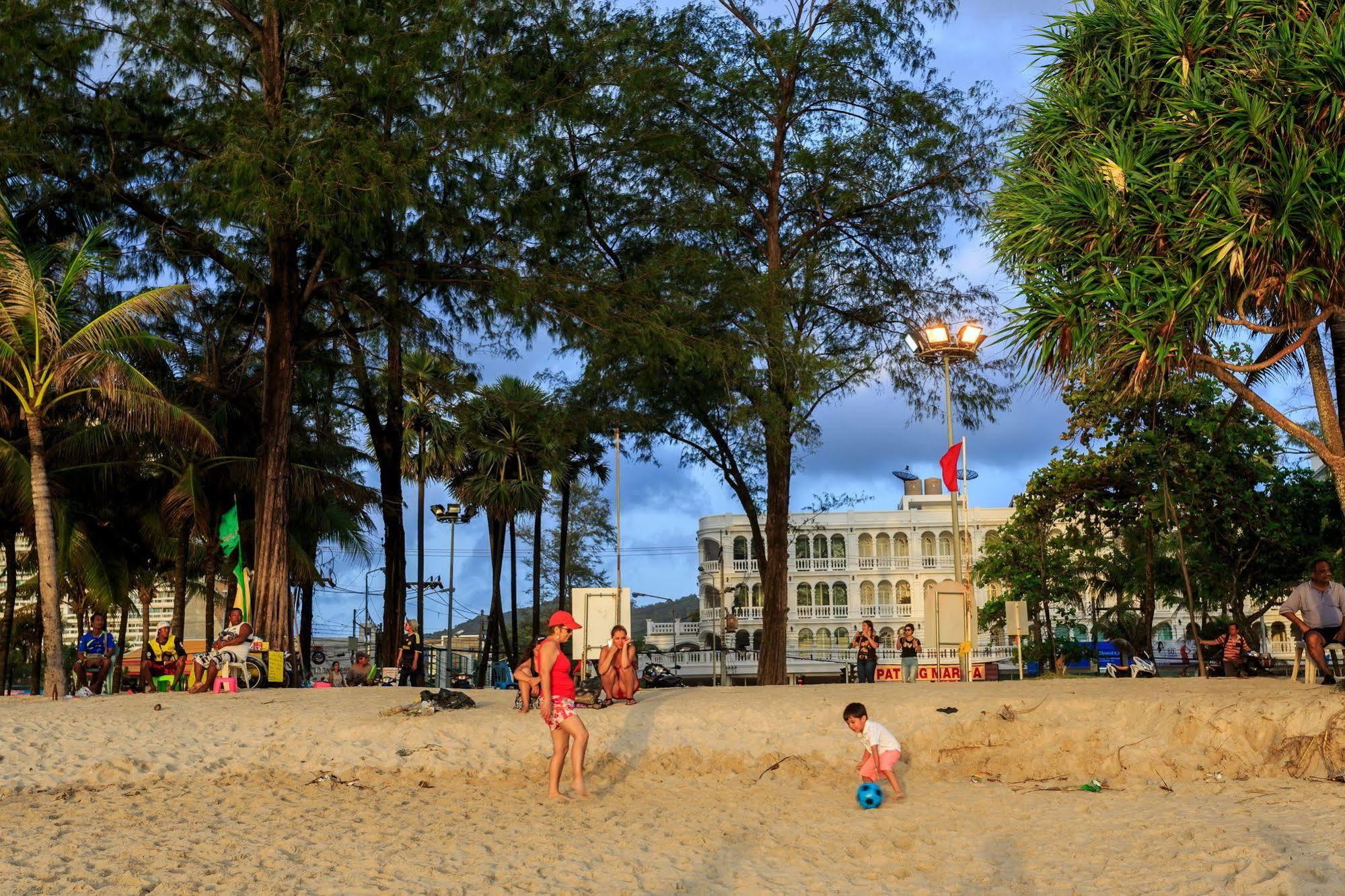 Patong Marina Hotel By Lofty Экстерьер фото